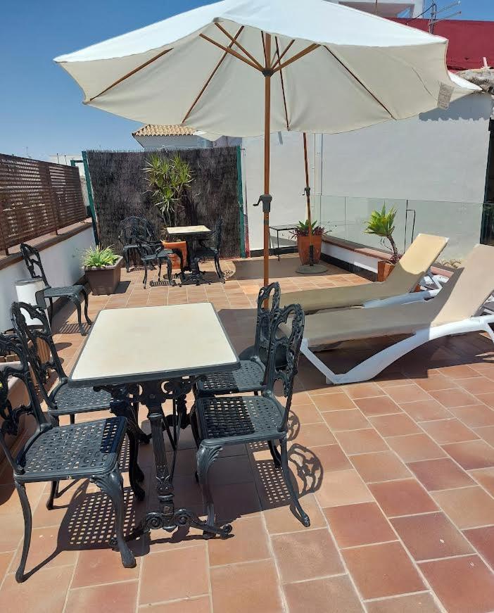 Patio Cartuja Apartman Sevilla Kültér fotó